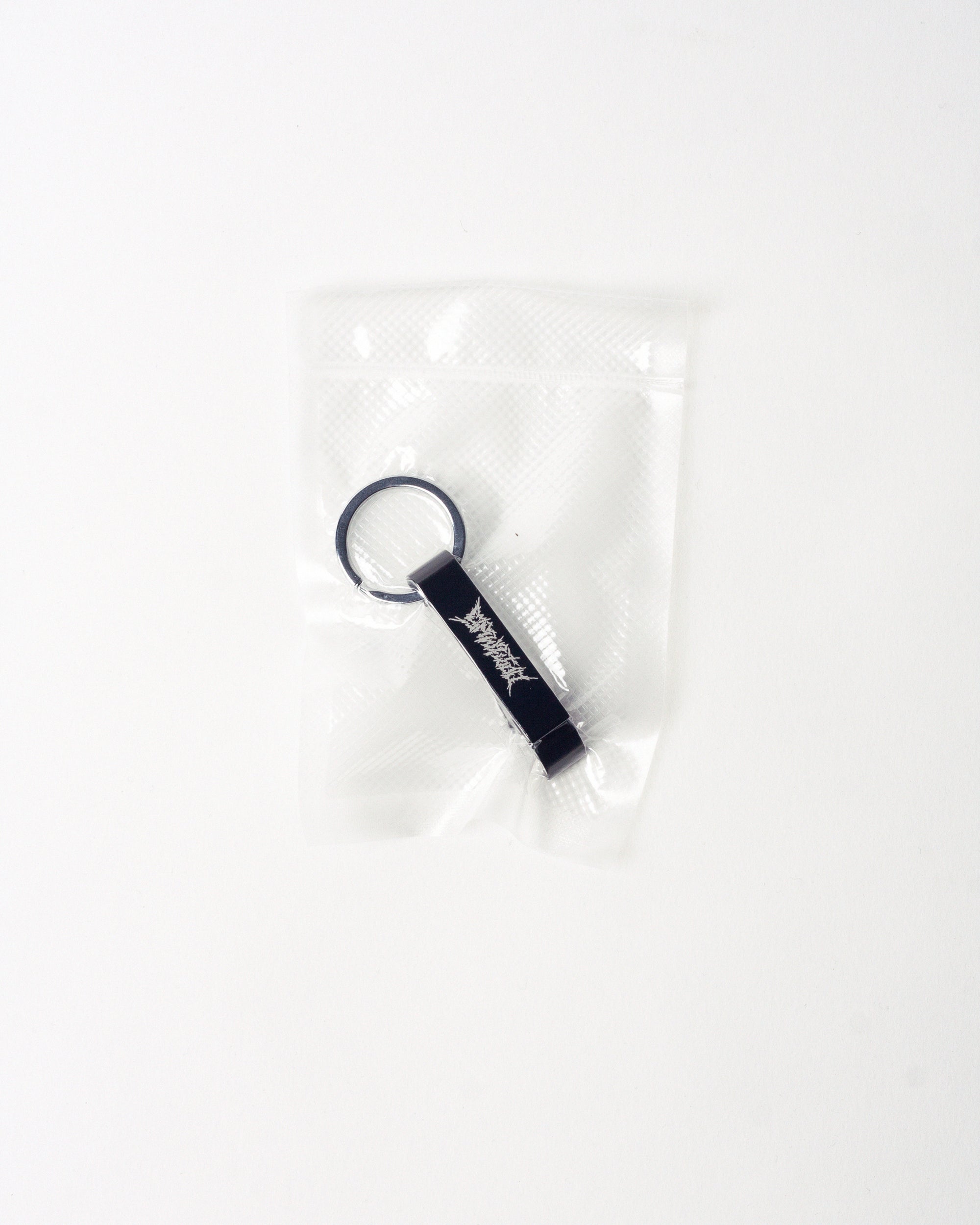 BOTTLE OPENER KEYCHAIN “SOUND” BLACK