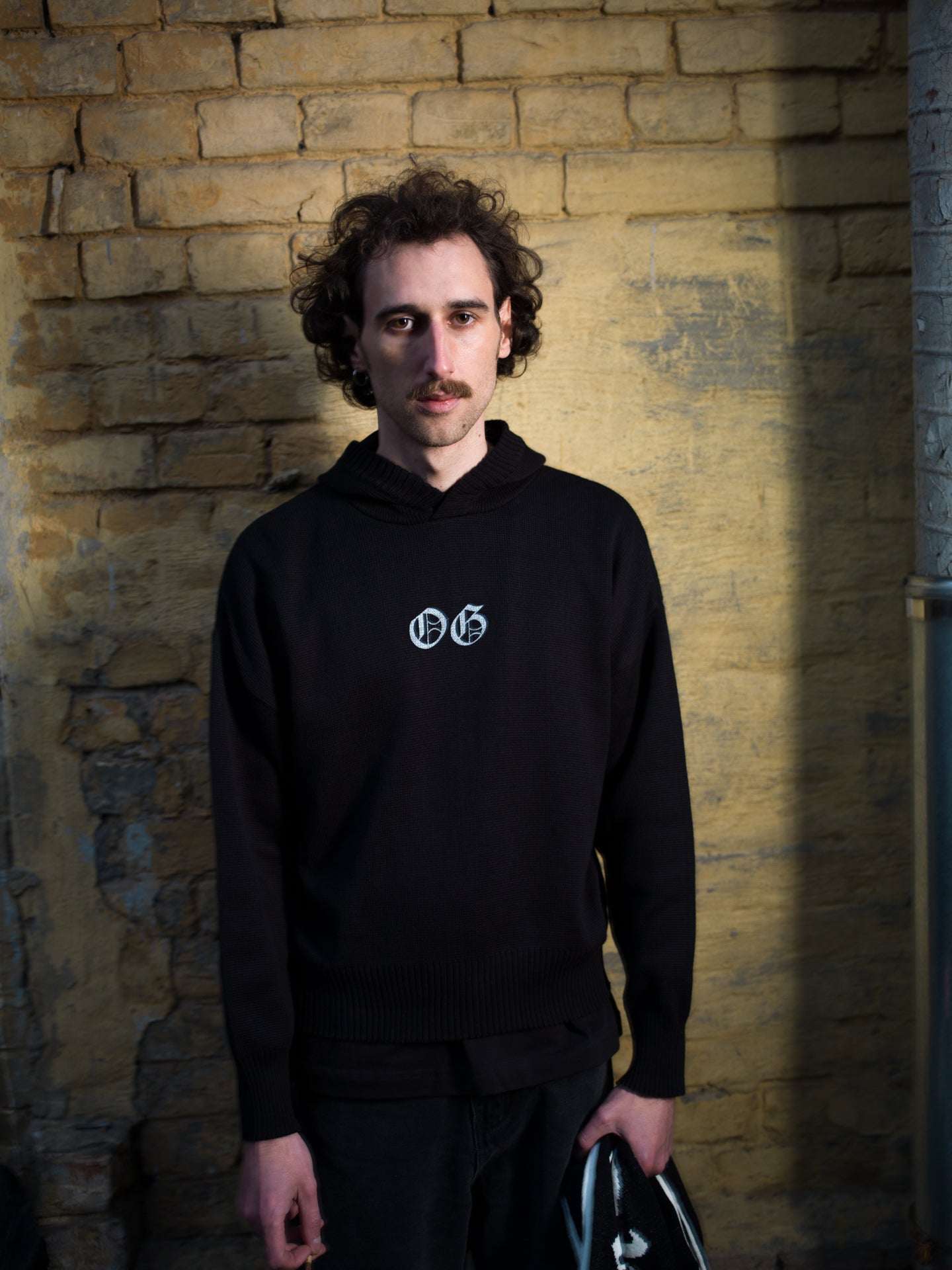 SWEATER HOODIE “OG” BLACK