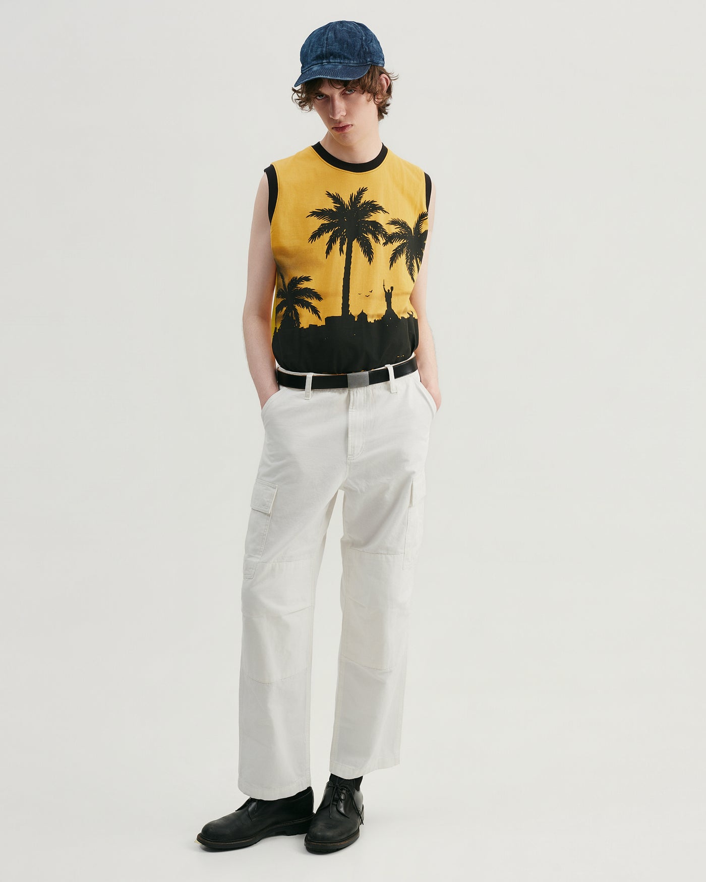 WHITE CARGO PANTS