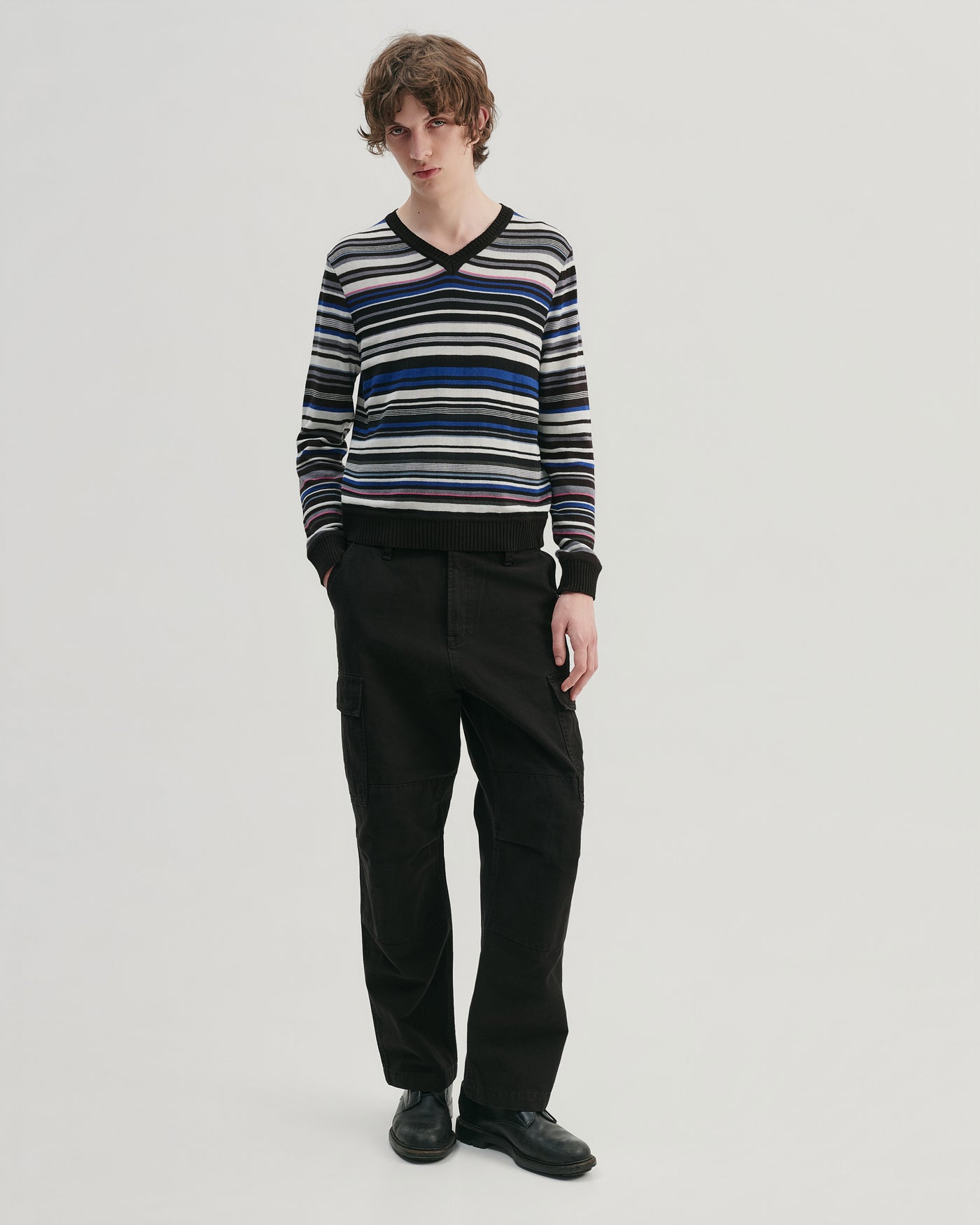 BLACK CARGO PANTS